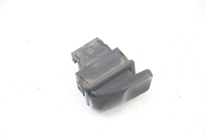photo de STARTER SWITCH PIAGGIO VESPA LX 2T 50 (2005 - 2013) - Component detail