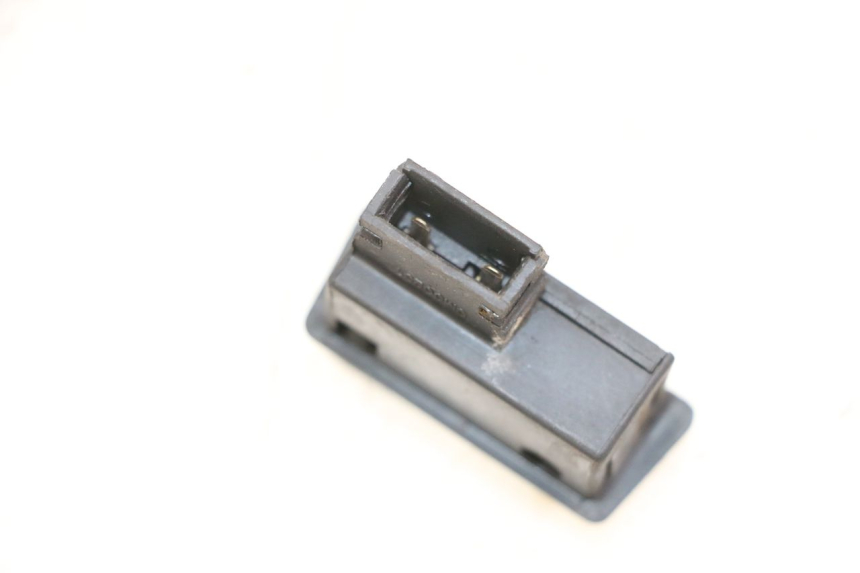 photo de STARTER SWITCH SYM ORBIT 2 4T 50 (2008 - 2017) - Component detail