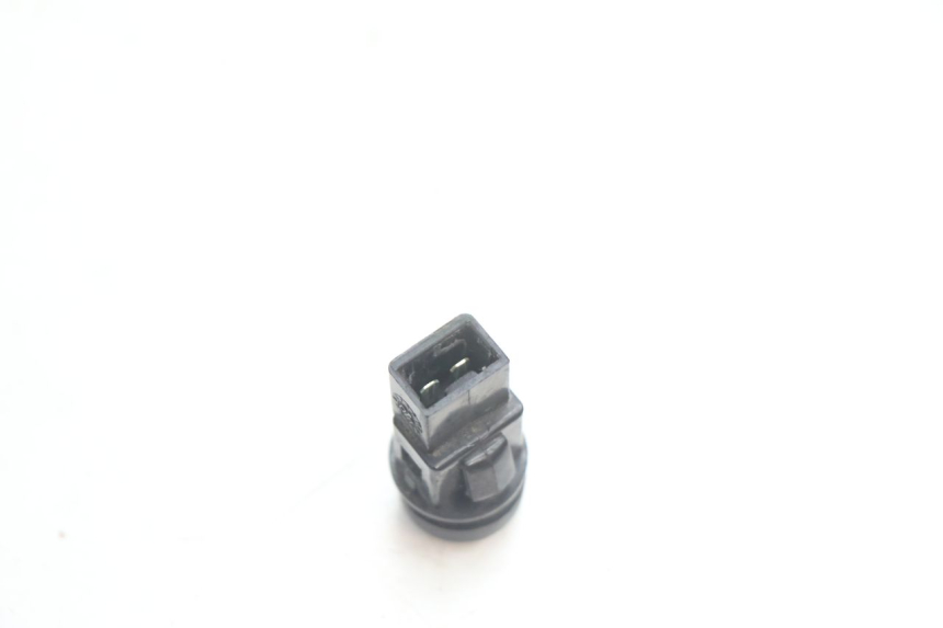 photo de STARTER PIAGGIO TYPHOON 50 (2000 - 2009) - Zoom on usage condition