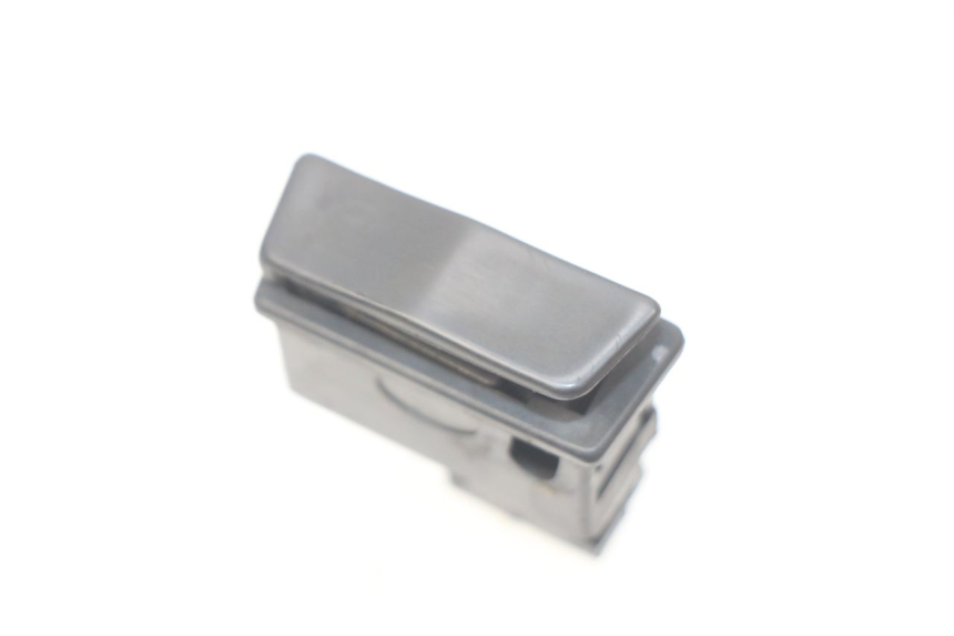 photo de STARTER SWITCH YIYING YY50QT-10 50 (2007 - 2022) - Main view