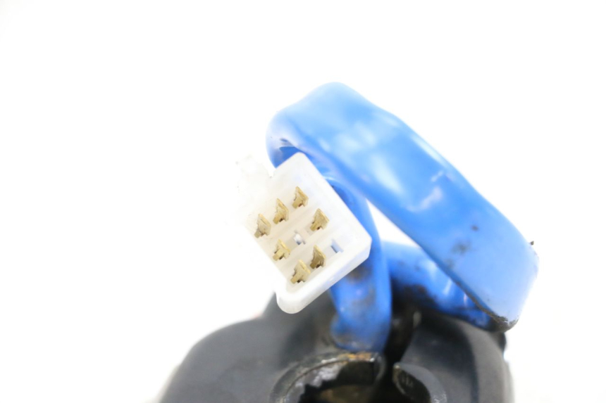 photo de RIGHT HANDLEBAR SWITCH KYMCO AGILITY 4T 50 (2005 - 2018) - Technical close-up