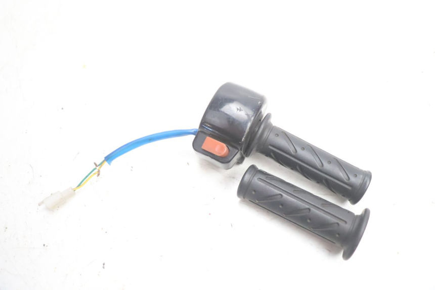 photo de RIGHT HANDLEBAR SWITCH KYMCO AGILITY 4T 50 (2018 - 2022) - Main view