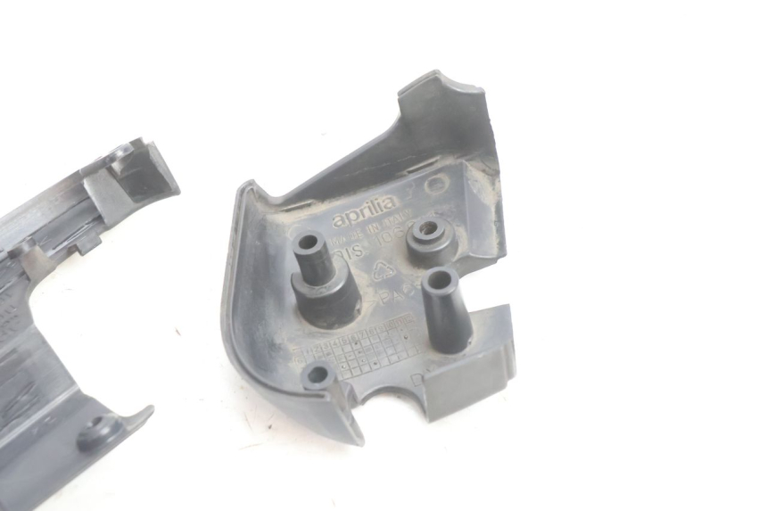 photo de RIGHT SWITCH APRILIA ATLANTIC S 125 (2010 - 2013) - Surface and material condition