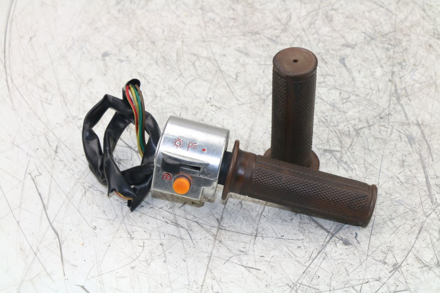 photo de RIGHT SWITCH BAOTIAN BT COLLECTOR 50 (2005 - 2013) - Main view