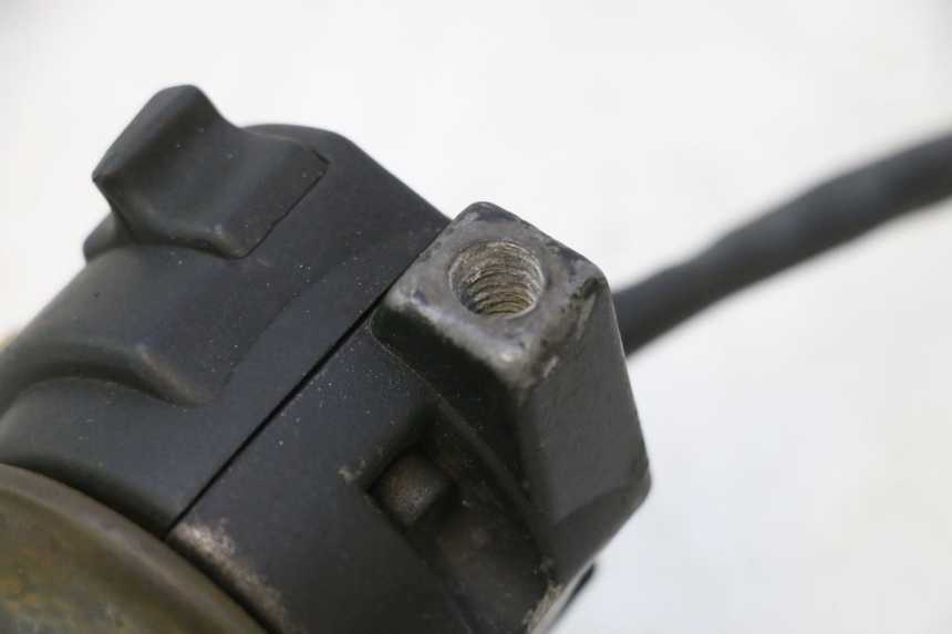 photo de RIGHT SWITCH MBK BOOSTER ROCKET 50 (1995 - 1998) - Surface and material condition