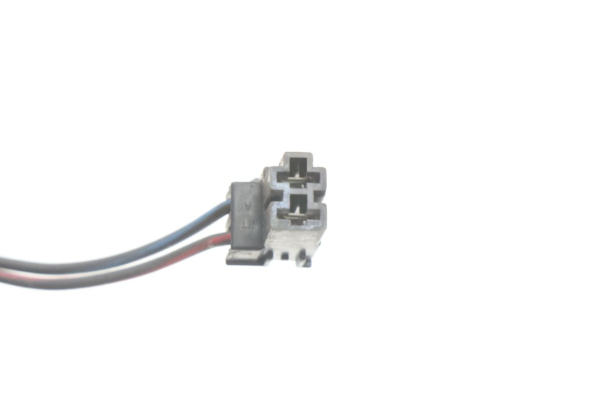 photo de RIGHT HANDLEBAR SWITCH SUZUKI BURGMAN 125 (2007 - 2014) - Surface and material condition
