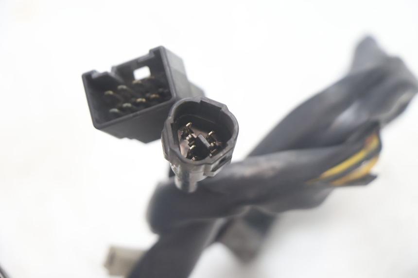 photo de RIGHT SWITCH SUZUKI BURGMAN EXECUTIVE ABS 650 (2006 - 2012) - Markings and original references