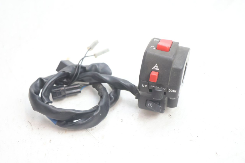 photo de RIGHT SWITCH SUZUKI BURGMAN EXECUTIVE ABS 650 (2006 - 2012) - Main view