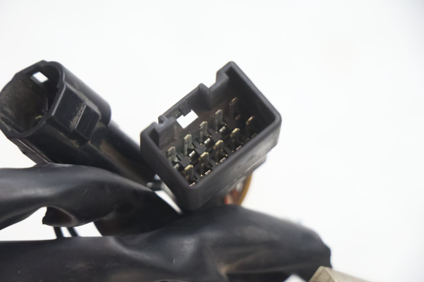 photo de RIGHT SWITCH SUZUKI BURGMAN EXECUTIVE ABS 650 (2006 - 2012) - Surface and material condition