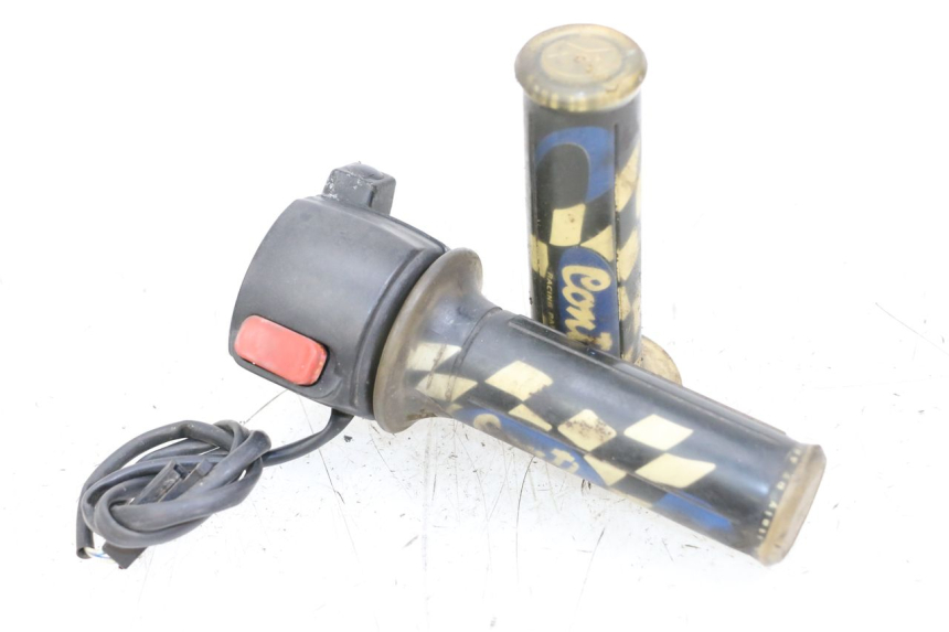 photo de RIGHT SWITCH YAMAHA BW'S 50 (2004 - 2017) - Main view