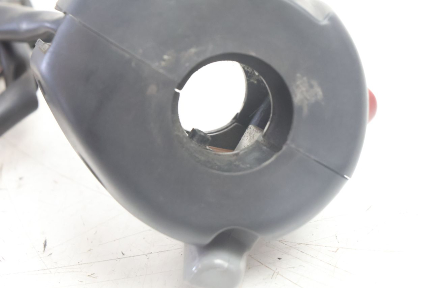 photo de RIGHT HANDLEBAR SWITCH BMW C1 125 (2000 - 2003) - Product overview