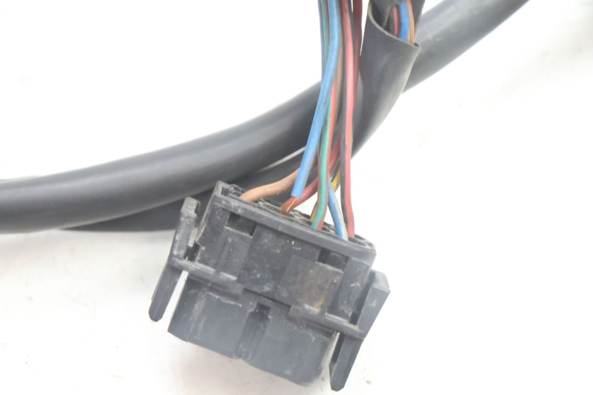 photo de RIGHT HANDLEBAR SWITCH BMW C1 125 (2000 - 2003) - Surface and material condition