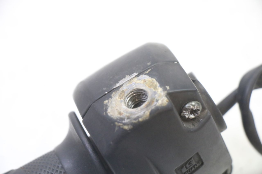 photo de RIGHT SWITCH ORCAL CAVARO 4T 50 (2019 - 2023) - Fixing points details