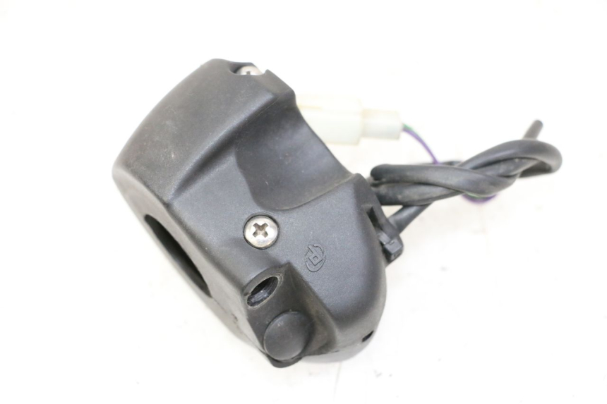 photo de RIGHT HANDLEBAR SWITCH PEUGEOT CITYSTAR 50 (2013 - 2017) - Component detail