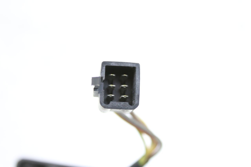 photo de RIGHT HANDLEBAR SWITCH SUZUKI CP 80 (1985 - 1996) - Zoom on usage condition