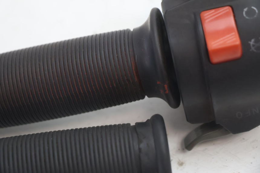 photo de RIGHT SWITCH MASH DIRT TRACK 50 (2018 - 2020) - Technical close-up