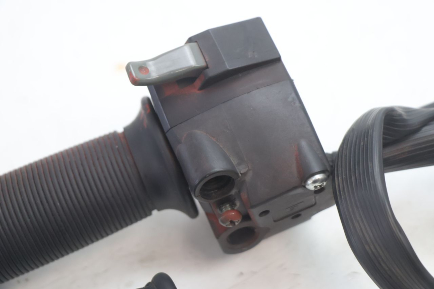 photo de RIGHT SWITCH MASH DIRT TRACK 50 (2018 - 2020) - Fixing points details
