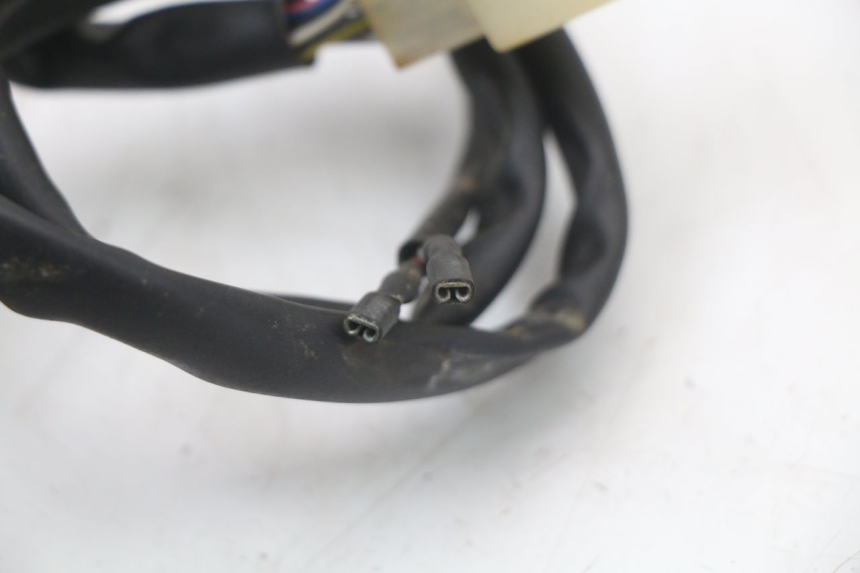 photo de RIGHT HANDLEBAR SWITCH GILERA DNA 50 (2000 - 2007) - Fixing points details