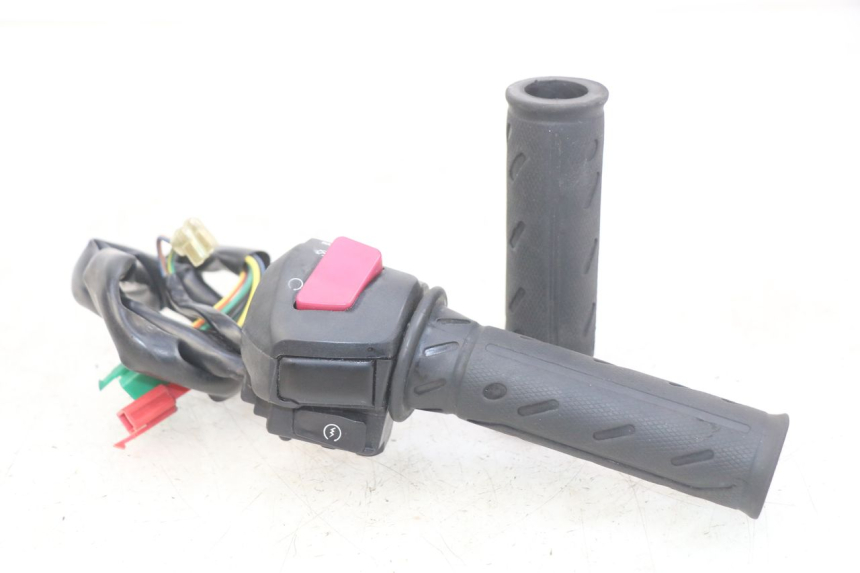 photo de RIGHT HANDLEBAR SWITCH KYMCO DOWNTOWN ABS 125 (2015 - 2017) - Main view