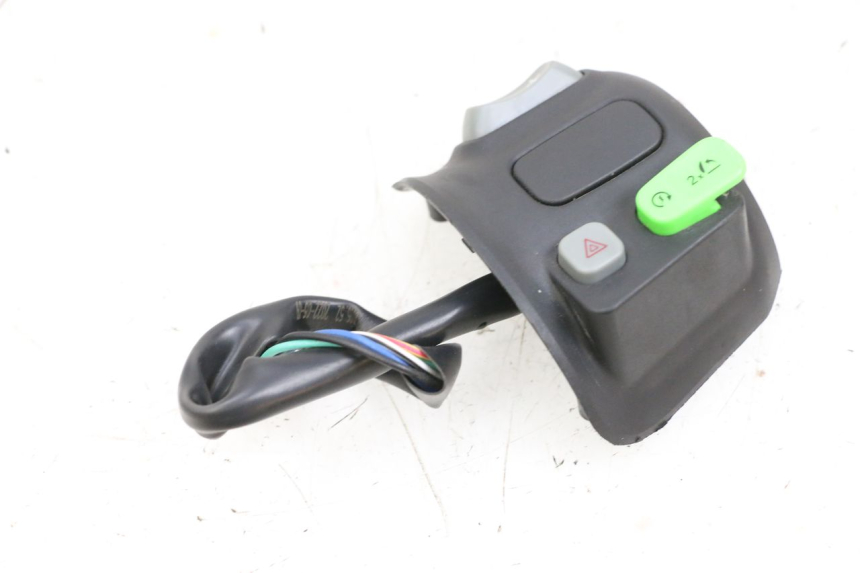 photo de RIGHT SWITCH SEGWAY NINEBOT E125S 1 (2022 - 2026) - Alternative perspective