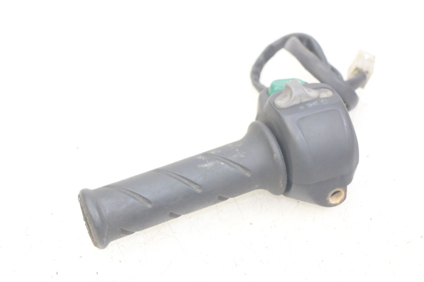 photo de RIGHT HANDLEBAR SWITCH PEUGEOT ELYSEO 125 (1999 - 2004) - Technical close-up