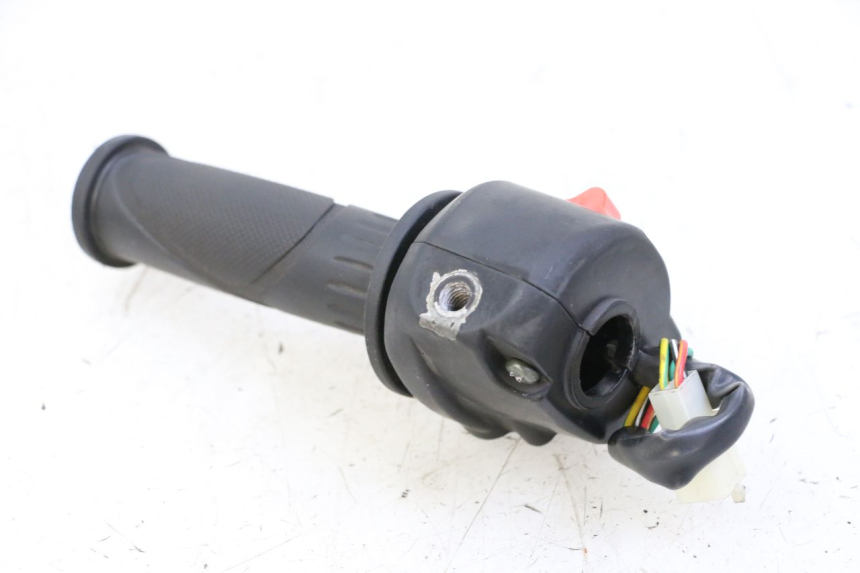 photo de RIGHT HANDLEBAR SWITCH JM MOTORS EVOLIS 4T 50 (2018 - 2022) - Product overview