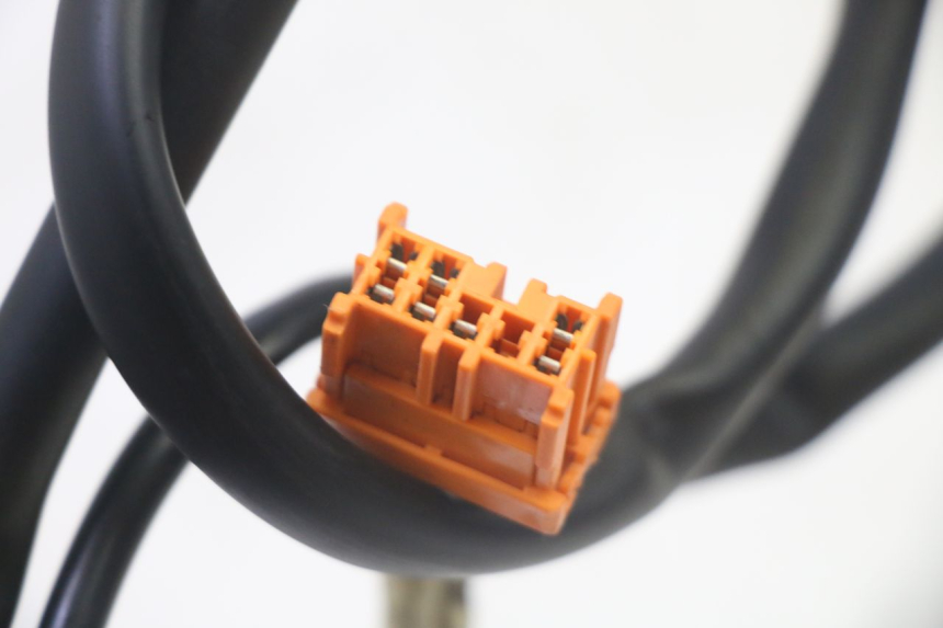 photo de RIGHT HANDLEBAR SWITCH HONDA FES S-WING SWING ABS 125 (2007 - 2015) - Fixing points details