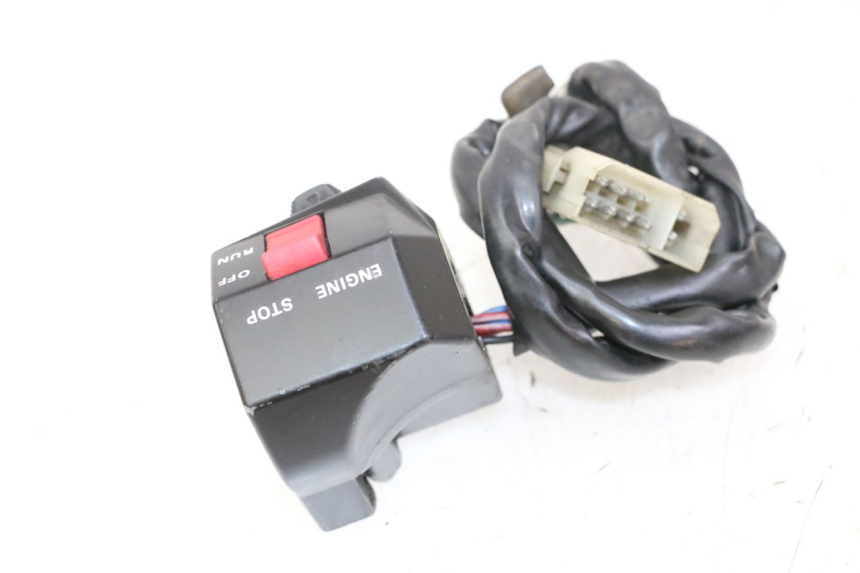 photo de RIGHT SWITCH YAMAHA FJ 36Y 1100 (1984 - 1985) - Fixing points details