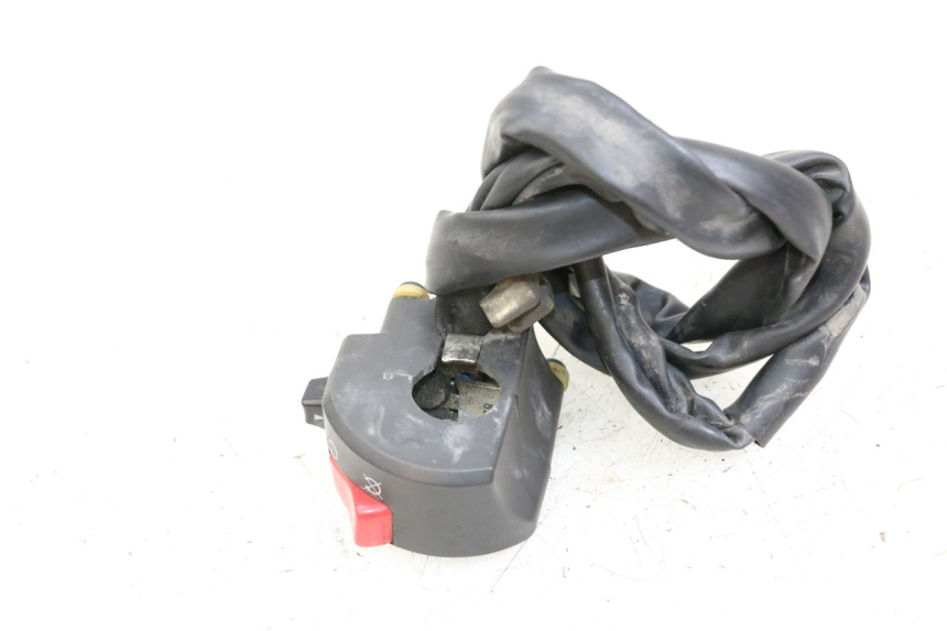 photo de RIGHT HANDLEBAR SWITCH YAMAHA FJR ABS 1300 (2006 - 2012) - Technical close-up