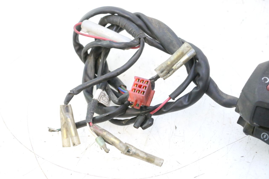 photo de RIGHT SWITCH HONDA FJS SILVER WING SILVERWING 400 (2005 - 2008) - Markings and original references