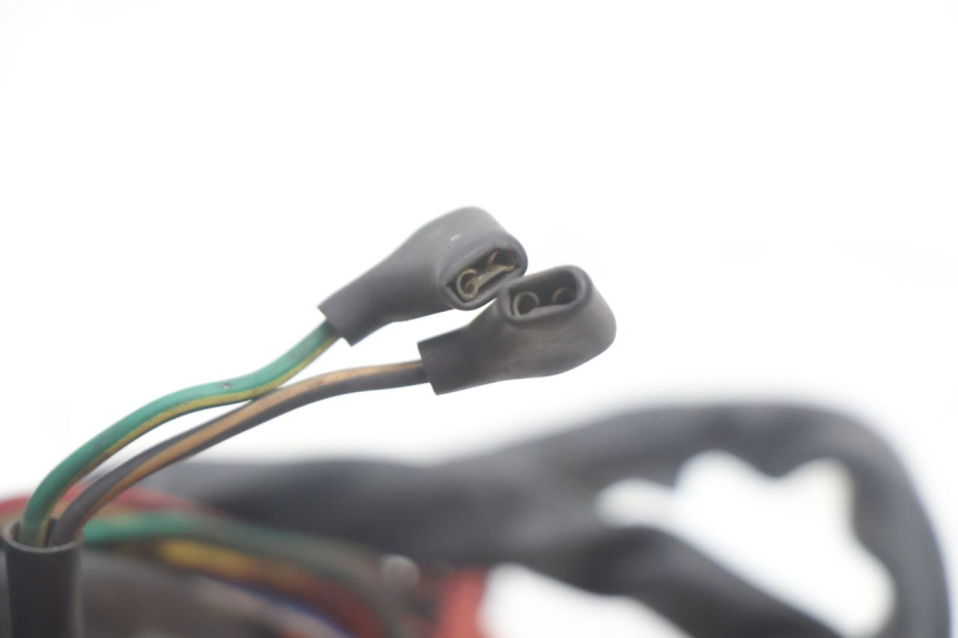 photo de RIGHT SWITCH HONDA FJS SILVER WING SILVERWING 400 (2005 - 2008) - Surface and material condition