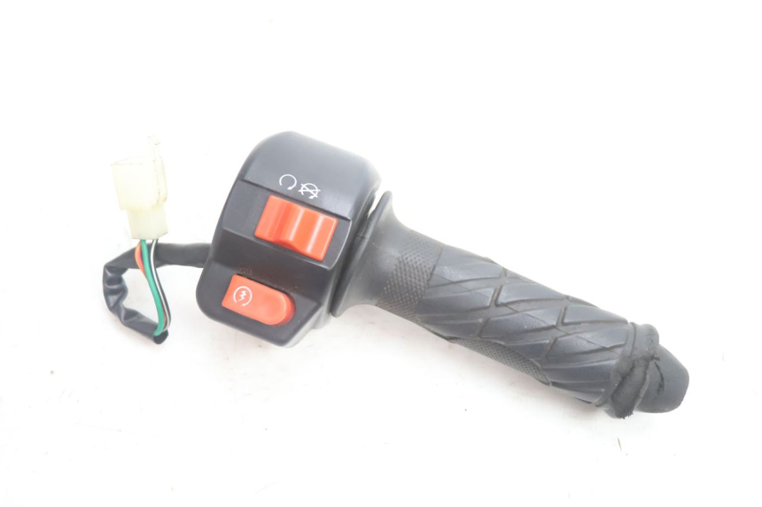 photo de RIGHT SWITCH VASTRO GP 2T 50 (2013 - 2017) - Main view