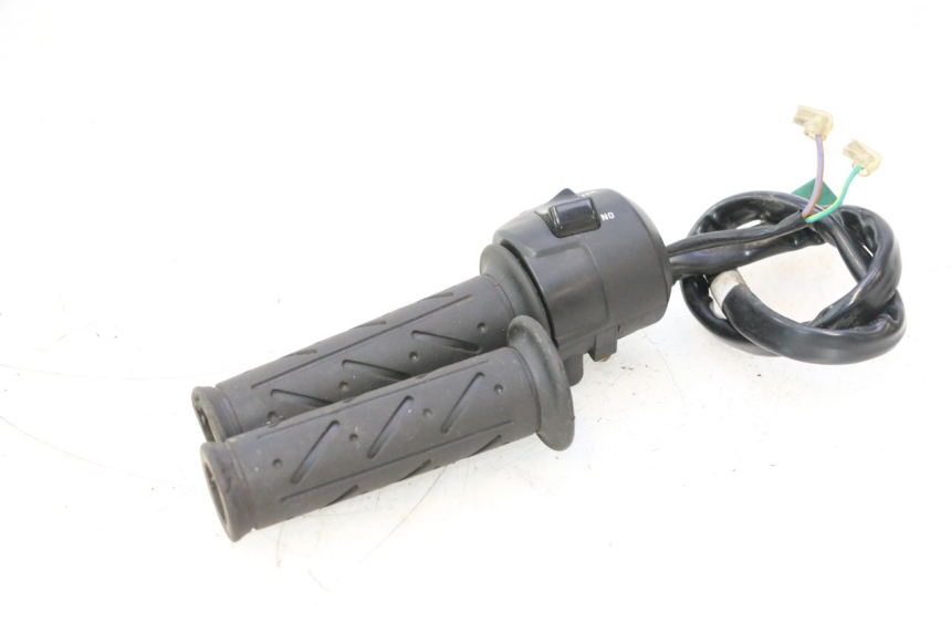 photo de RIGHT SWITCH KYMCO GRAND DINK 125 (2008 - 2014) - Surface and material condition