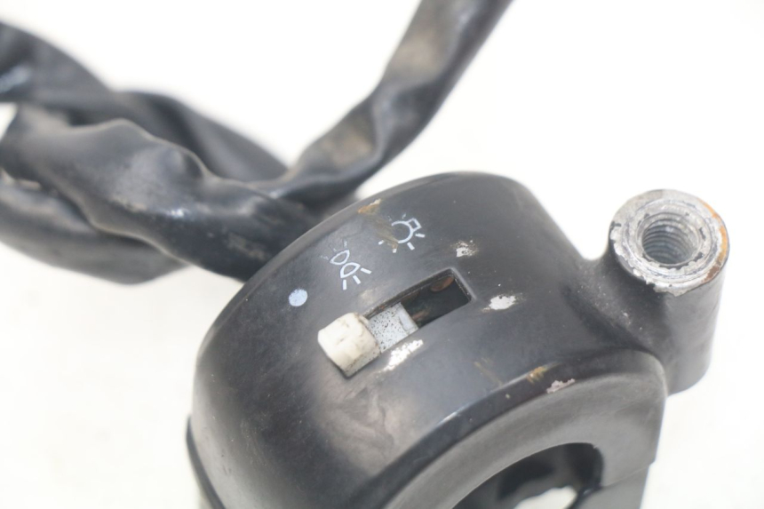 photo de RIGHT HANDLEBAR SWITCH EUROCKA GREEN 1 - Component detail