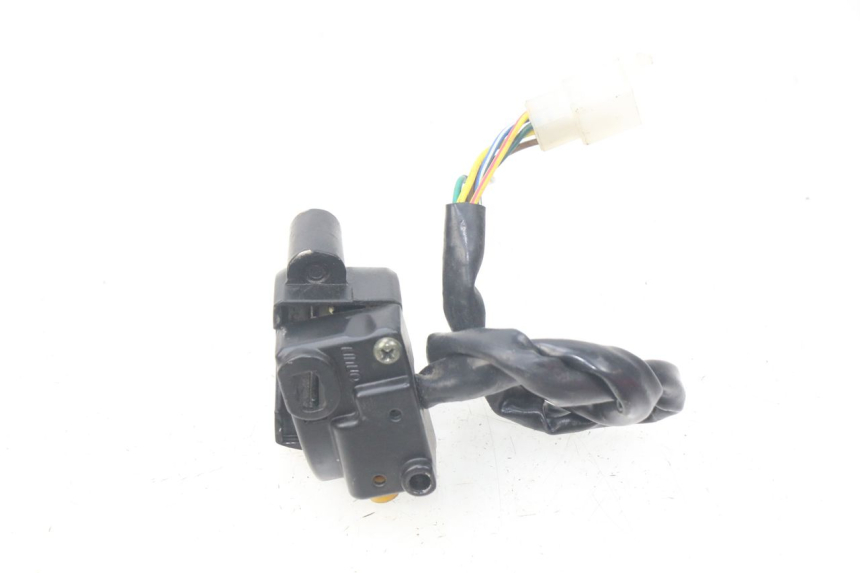 photo de RIGHT HANDLEBAR SWITCH EUROCKA GREEN 1 - Zoom on usage condition