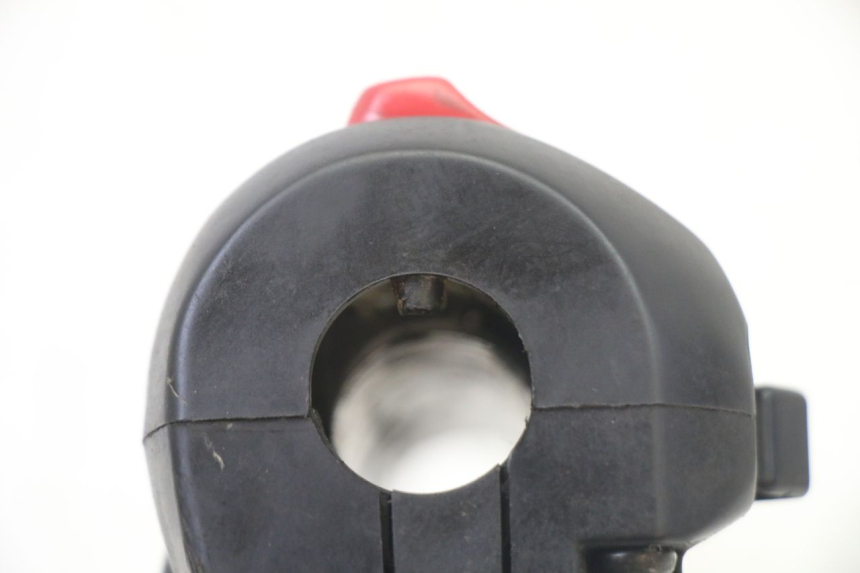photo de RIGHT SWITCH SUZUKI GS GSE 500 (2001 - 2003) - Surface and material condition
