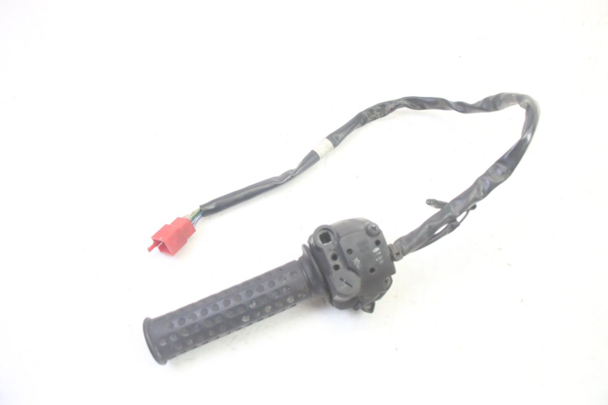 photo de RIGHT SWITCH SYM GTS EVO 125 (2009 - 2013) - Product overview