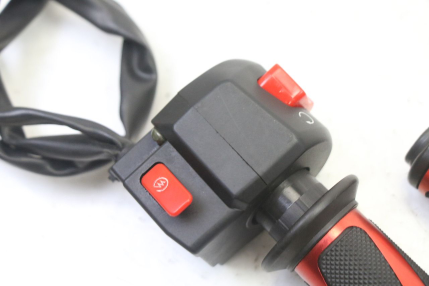 photo de RIGHT SWITCH KIDEN KD125-G 125 (2018 - 2022) - Component detail