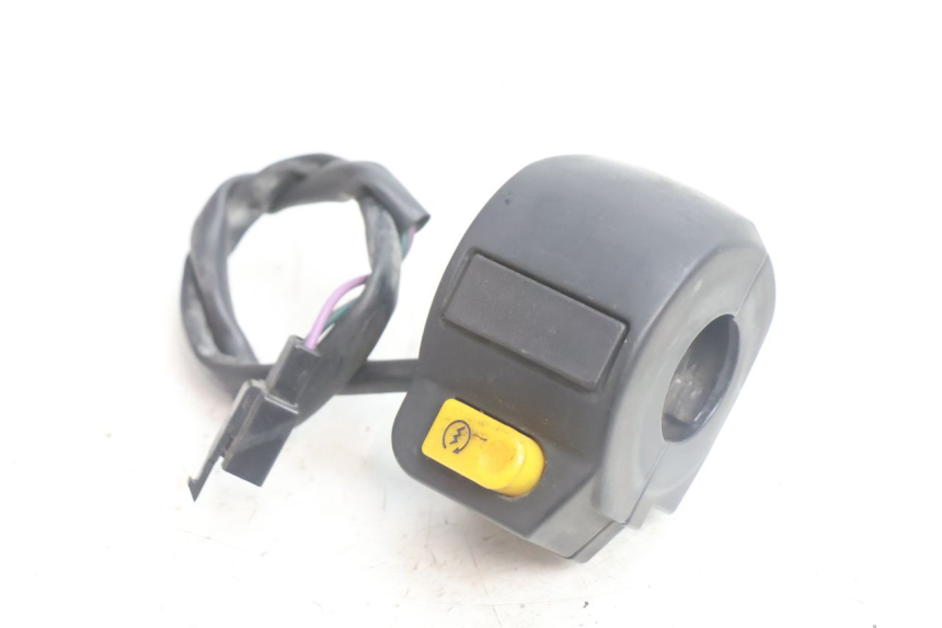 photo de RIGHT HANDLEBAR SWITCH PEUGEOT KISBEE 2T 50 (2010 - 2017) - Component detail