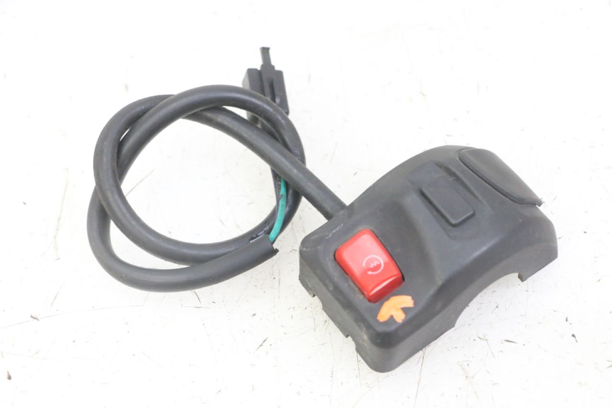 photo de RIGHT HANDLEBAR SWITCH PEUGEOT KISBEE 4T 50 (2018 - 2022) - Main view