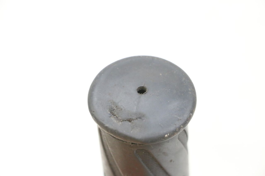 photo de RIGHT HANDLEBAR SWITCH PEUGEOT KISBEE 4T 50 (2010 - 2017) - Component detail