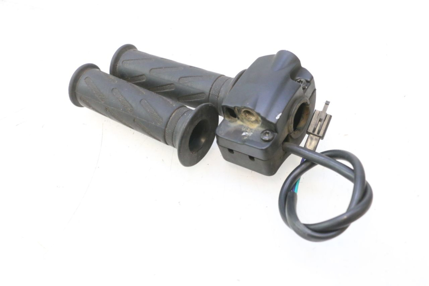 photo de RIGHT SWITCH PEUGEOT KISBEE 4T 50 (2023 - 2026) - Product overview