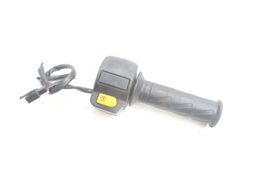 photo de RIGHT HANDLEBAR SWITCH PEUGEOT KISBEE 4T 50 (2010 - 2017) - Main view