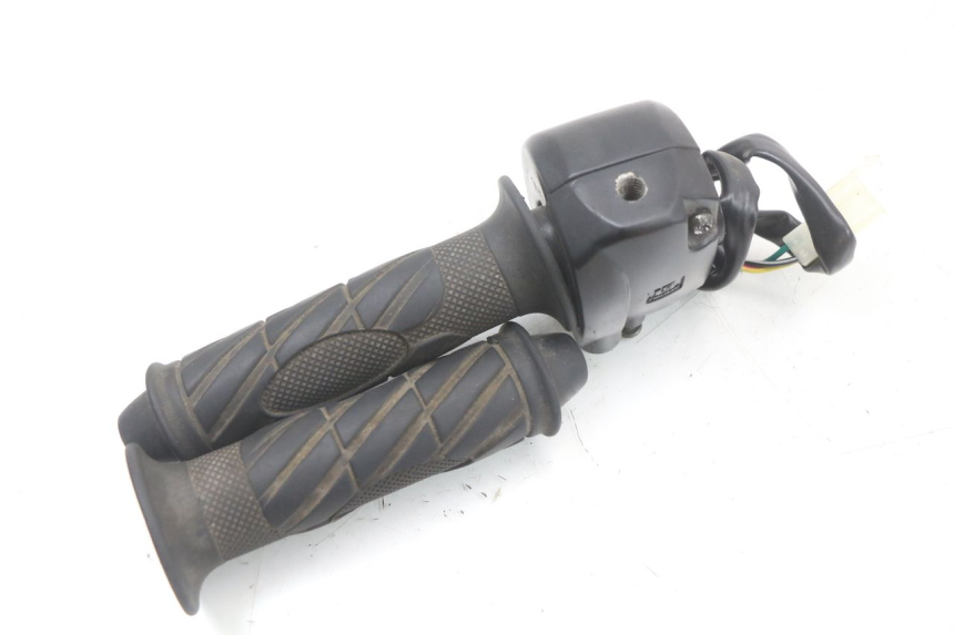 photo de RIGHT SWITCH ORCAL KITE 4T 50 (2019 - 2023) - Alternative perspective