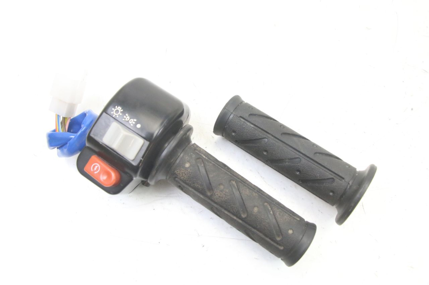 photo de RIGHT HANDLEBAR SWITCH KYMCO AGILITY 4T 50 (2005 - 2018) - Main view