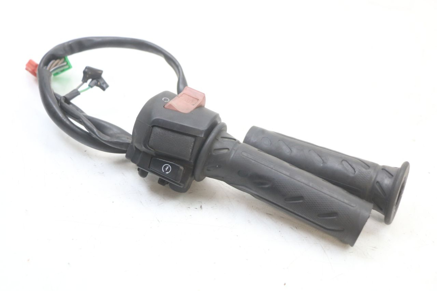 photo de RIGHT HANDLEBAR SWITCH KYMCO X-TOWN XTOWN 125 (2016 - 2021) - Main view