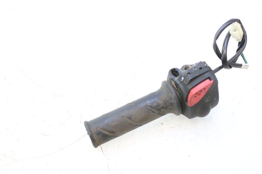 photo de RIGHT SWITCH PEUGEOT LUDIX ONE 50 (2004 - 2013) - Product overview