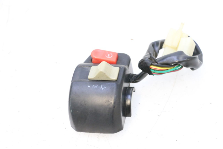 photo de RIGHT SWITCH KEEWAY MATRIX RX9 125 (2006 - 2007) - Alternative perspective