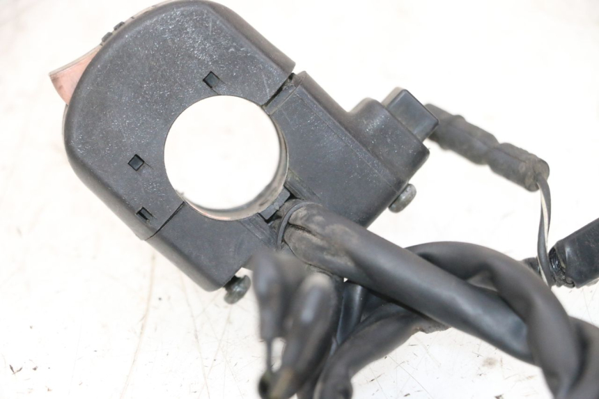 photo de RIGHT SWITCH HONDA NSR R 125 (1994 - 2003) - Component detail