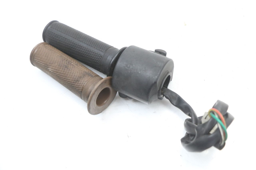 photo de RIGHT SWITCH JM MOTORS OLDIES 4T 50 (2010 - 2020) - Alternative perspective